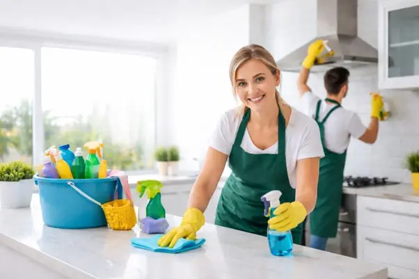 Kitchen deep cleaning